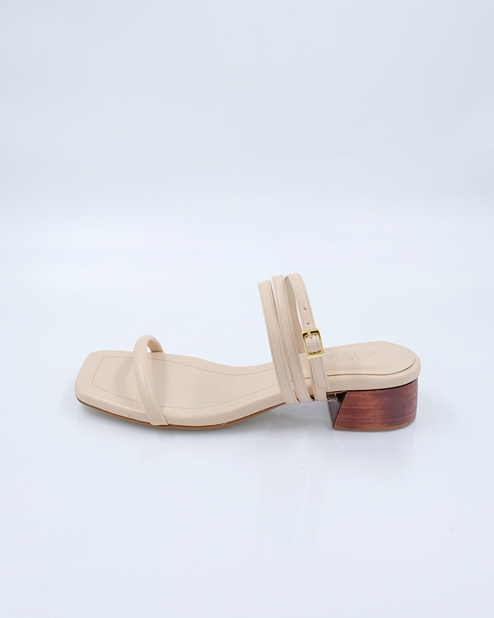 Kara (Sandals) Set Powder